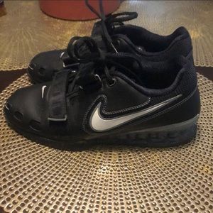 COPY - Black nike Romaleos